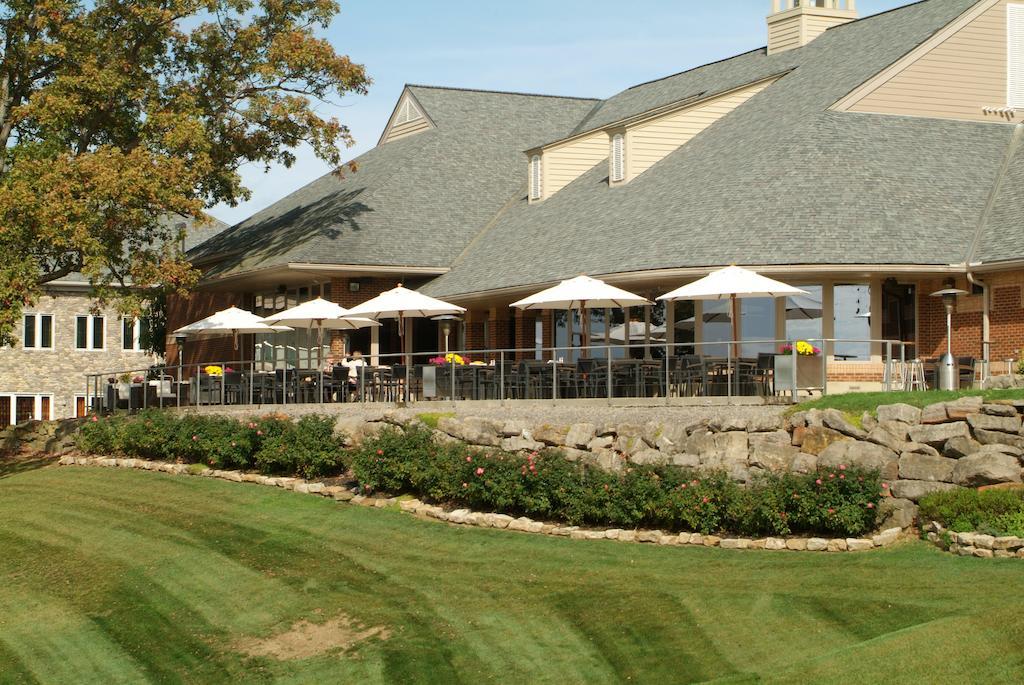 Inn At Lenape Heights-Golf Resort And Event Center Ford City Екстериор снимка