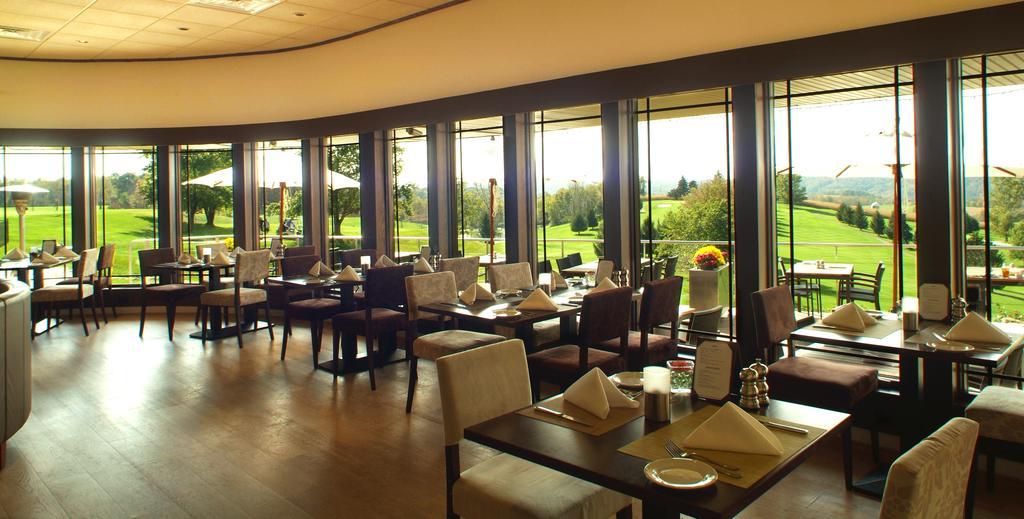 Inn At Lenape Heights-Golf Resort And Event Center Ford City Екстериор снимка