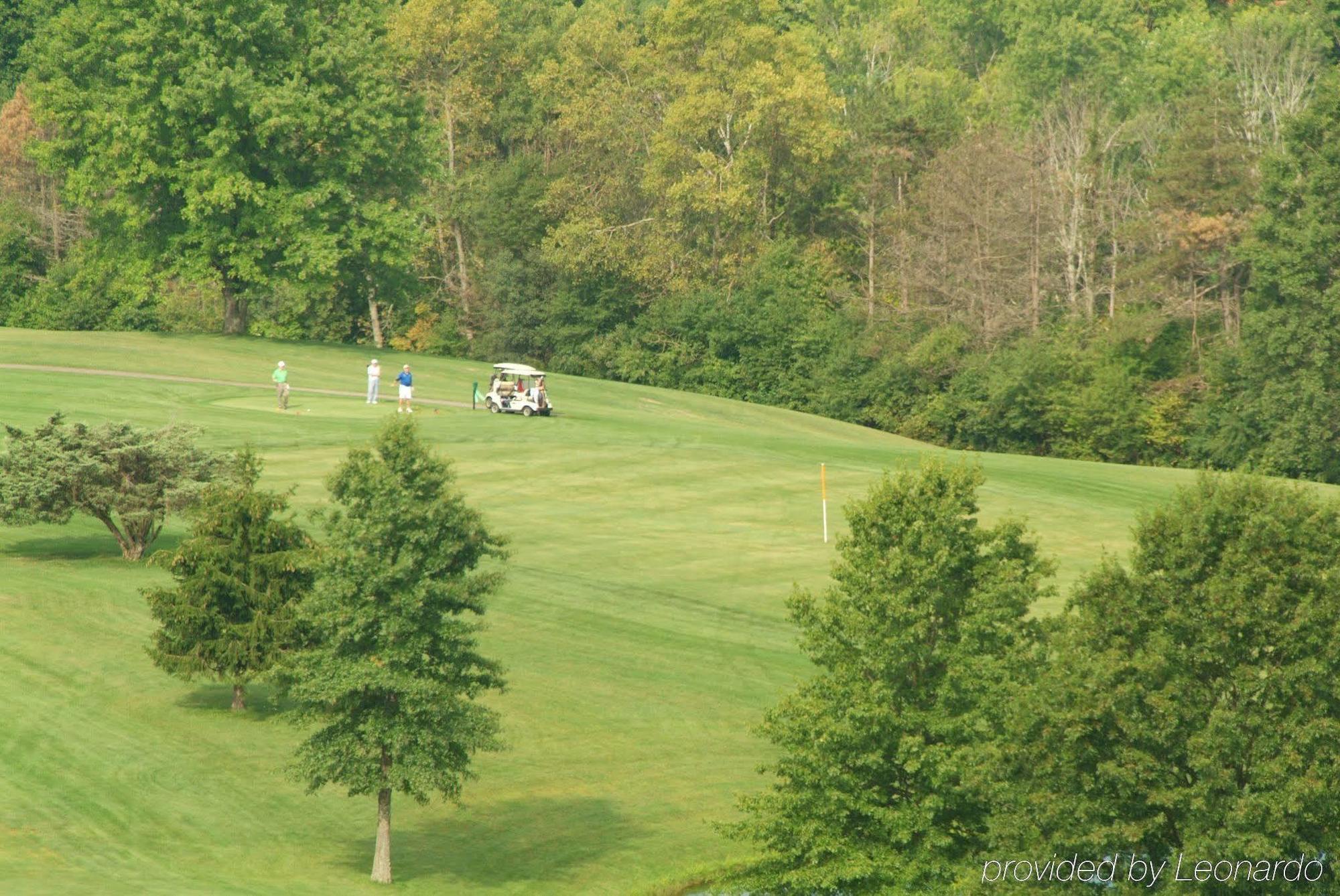 Inn At Lenape Heights-Golf Resort And Event Center Ford City Екстериор снимка